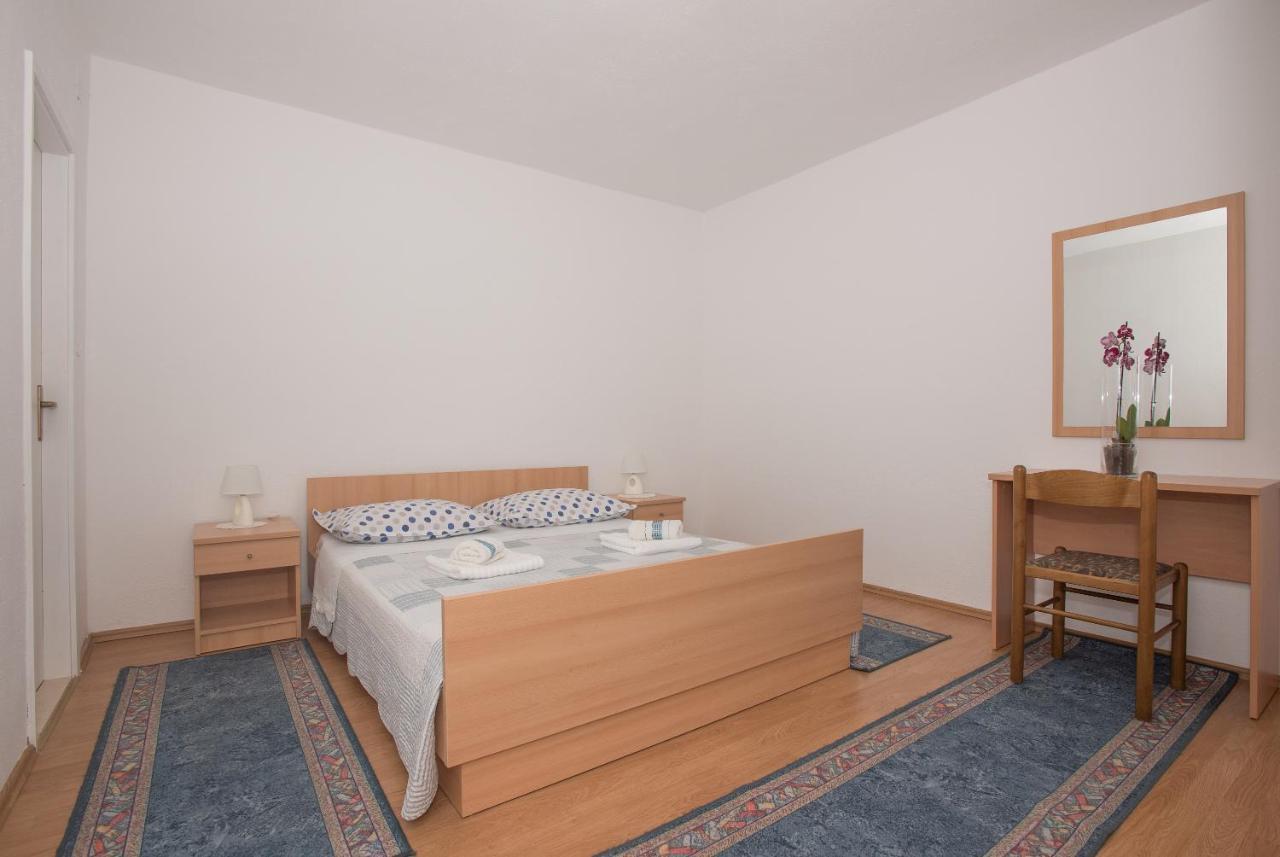 Apartman Pinto Makarska Exterior foto