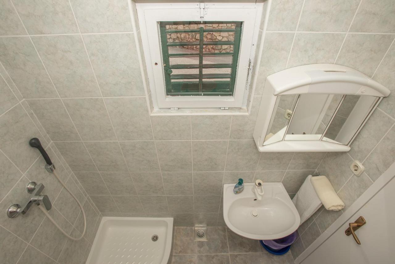 Apartman Pinto Makarska Exterior foto